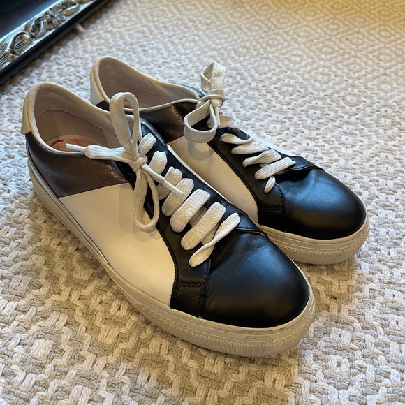 TODS ladies sneakers 38 1/2 - Picture 2 of 4